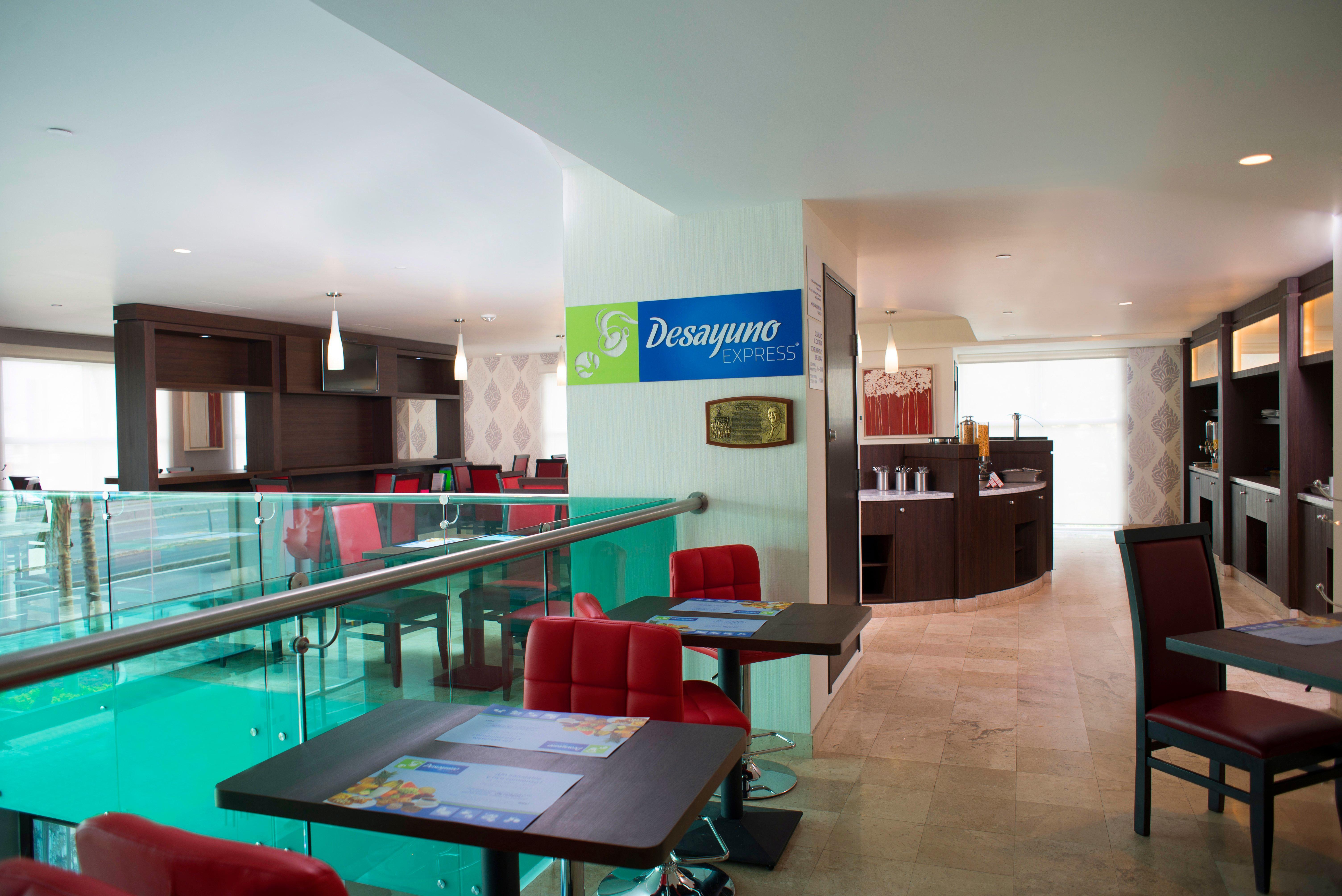 Holiday Inn Express & Suites Queretaro By Ihg Esterno foto